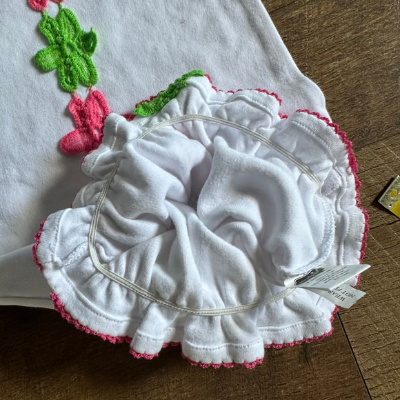 Baby Mud Pie Bodysuit 3-6 Months White Pink Green Floral - Picture 12 of 15